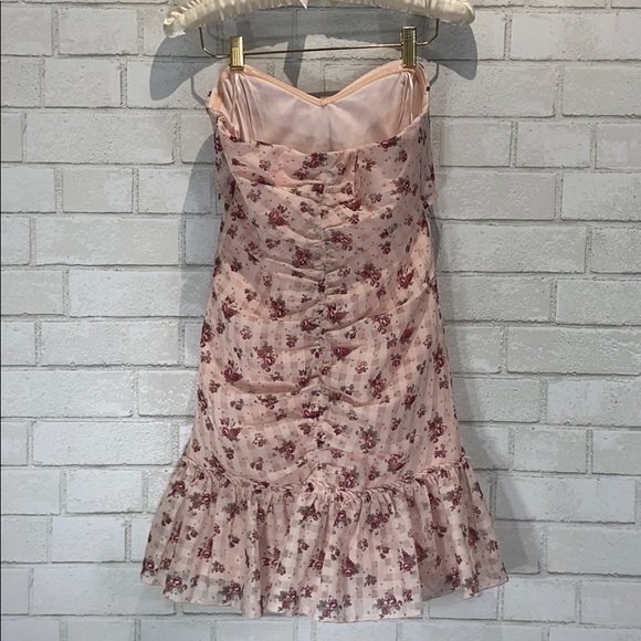 The East Order Blush Ruched Floral Lila Mini Dress - Picture 7 of 10